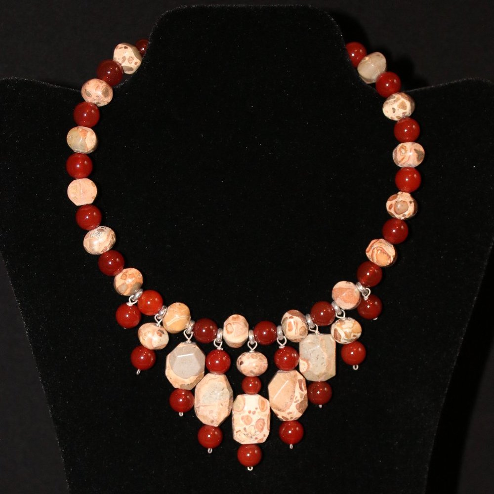 Stone Fashion Necklace